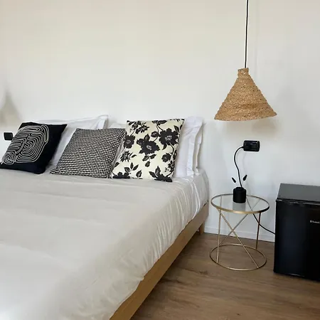 Ruffo Di Bagnara Palazzo Monumentale Bed & Breakfast Neapol