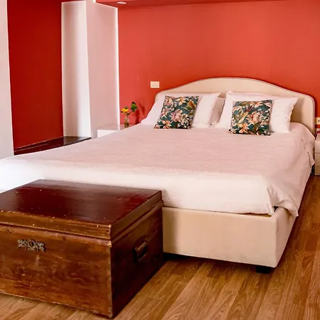 Ruffo Di Bagnara Palazzo Monumentale Bed & Breakfast 4*