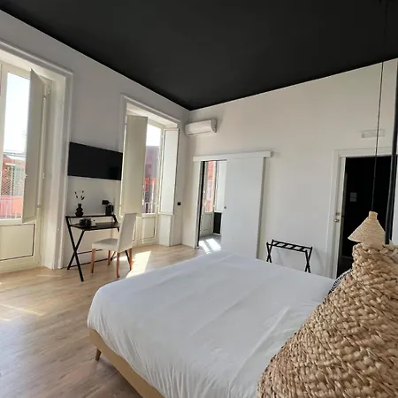 Ruffo Di Bagnara Palazzo Monumentale Bed & Breakfast